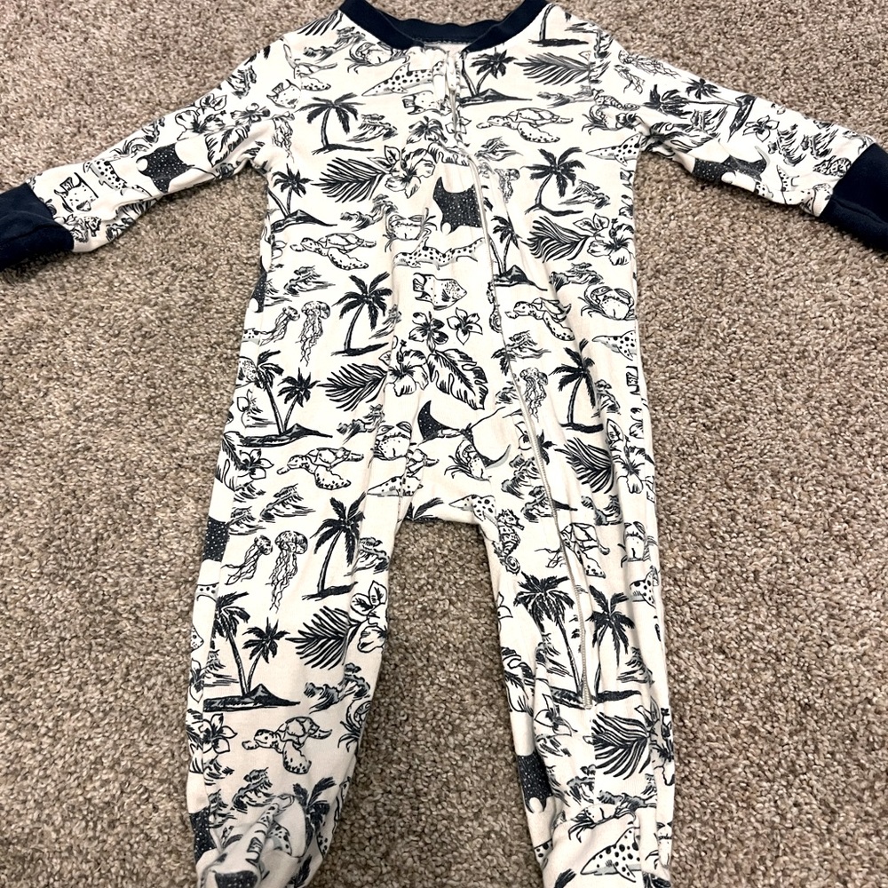 Honest Baby 0-3 Months Sleep & Plays Organic Cotton Sleeper